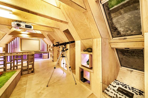 интерьер мансарды в доме из бревна интерьер мансарды в доме из бревна