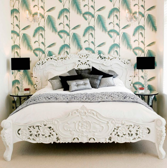 interer-spalni-s-beloj-mebelyu4