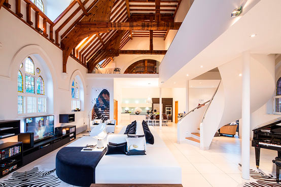 Старая церковь в Лондоне и ее преобразование