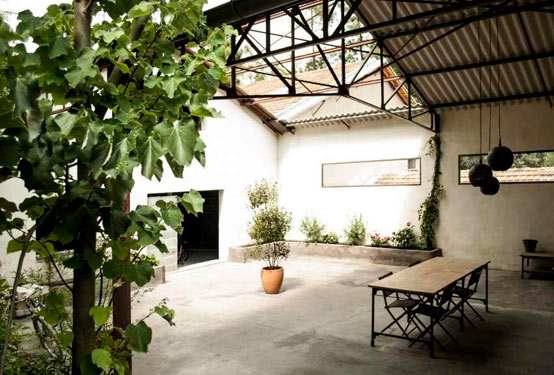 Современный лофт в Андузе, Франция