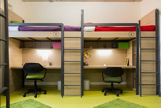 дизайн детской для двух мальчиков разного возраста