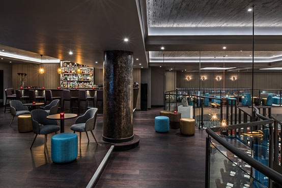 Роскошный и уютный интерьер ресторана в Лондоне